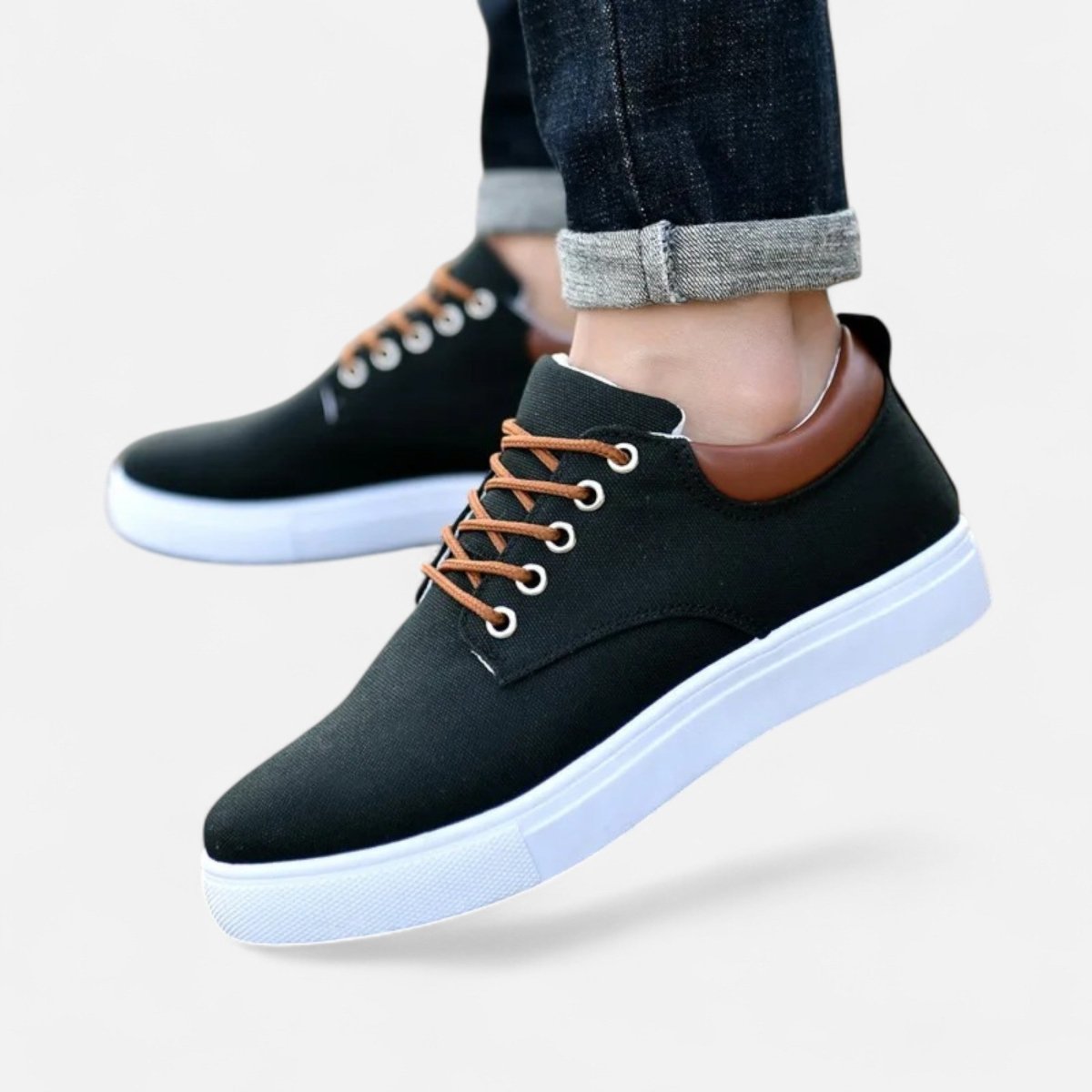 Canvas Sneakers - Montford & Co