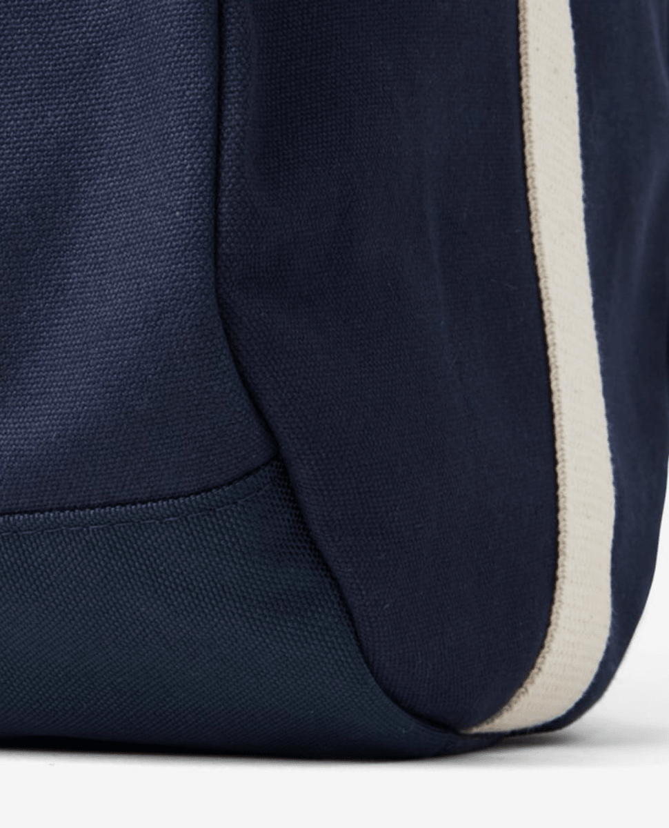 Durable Canvas Barrel Bag - Montford & Co