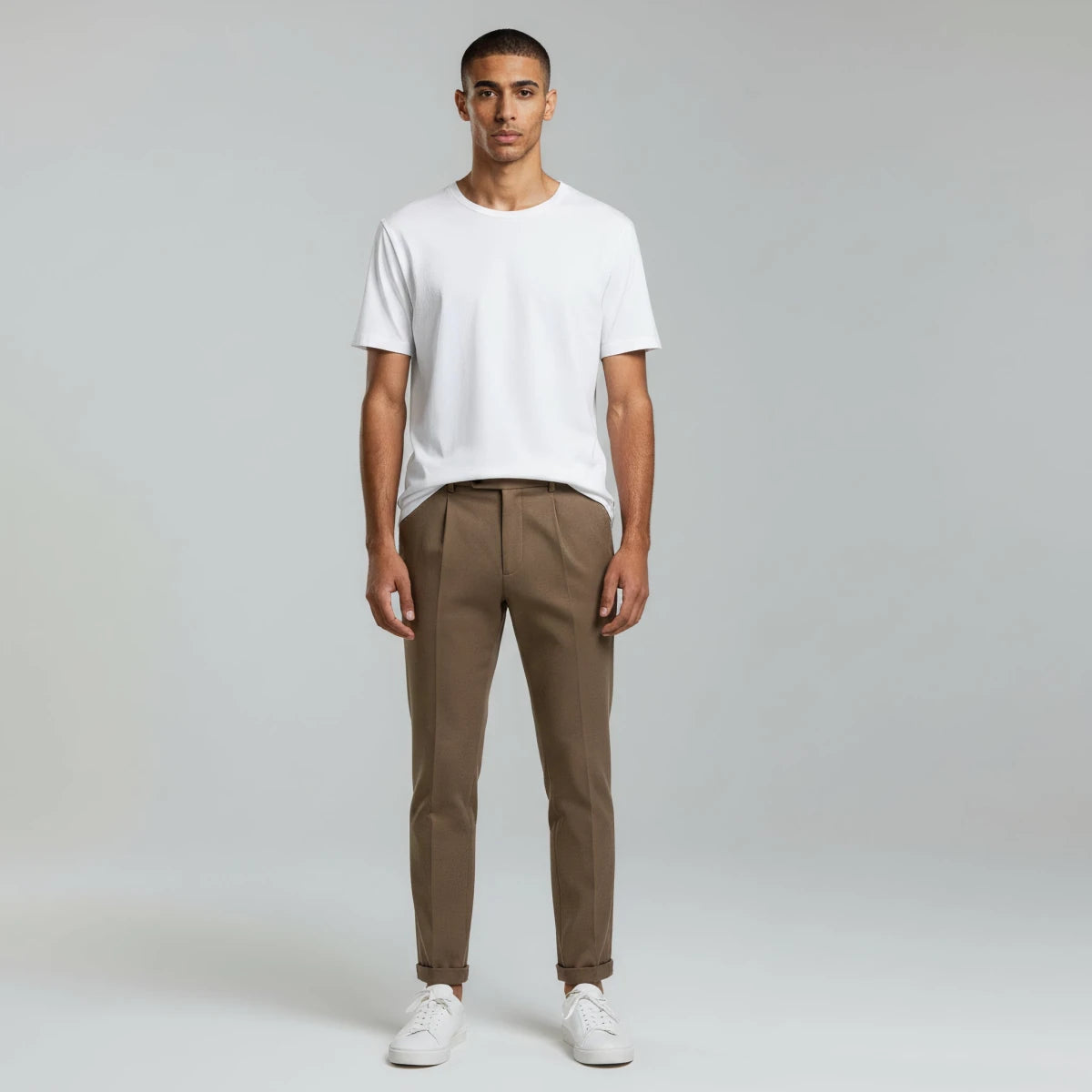 Trousers in Wool Blend, Structured Fit - Montford & Co